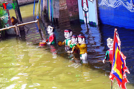 vietnam water puppetry