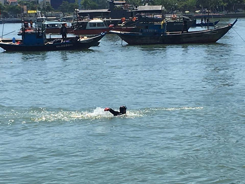 Da Nang takes legal actions against boat capsize case, Vietnam, Laos review search for martyrs’ remains, Japan helps Vietnam build cancer treatment centre, Deputy PM urges HCMC to ensure rights of residents