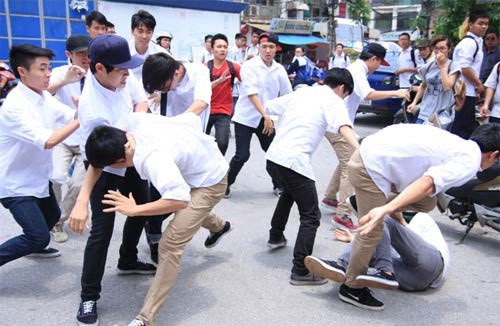 Vietnam reports five student fighting cases per day