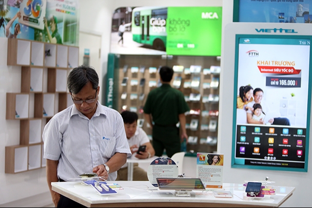 11M phones and accessories exports estimated at $31.33bn, vietnam economy, business news, vn news, vietnamnet bridge, english news, Vietnam news, news Vietnam, vietnamnet news, vn news, Vietnam net news, Vietnam latest news, Vietnam breaking news