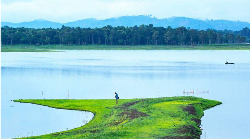 Ea Kao Lake, travel news, Vietnam guide, Vietnam airlines, Vietnam tour, tour Vietnam, Hanoi, ho chi minh city, Saigon, travelling to Vietnam, Vietnam travelling, Vietnam travel, vn news