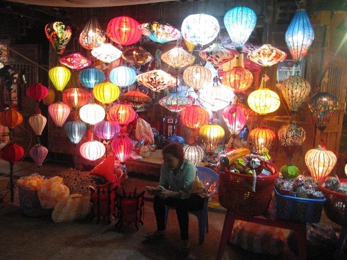 Ancient town to celebrate lunar New Year’s full moon day - News VietNamNet