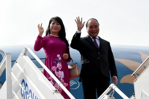 Prime Minister Nguyen Xuan Phuc leaves Hanoi for Cambodian tour, Government news, Vietnam breaking news, politic news, vietnamnet bridge, english news, Vietnam news, news Vietnam, vietnamnet news, Vietnam net news, Vietnam latest news, vn news