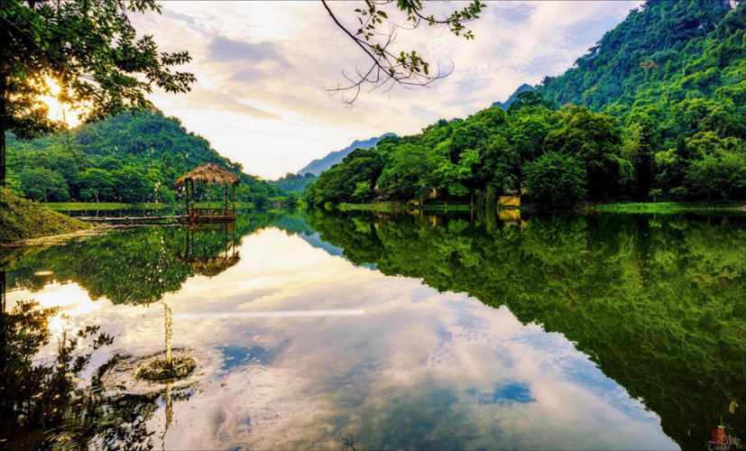 Photo contest captures romantic lakes across Vietnam, travel news, Vietnam guide, Vietnam airlines, Vietnam tour, tour Vietnam, Hanoi, ho chi minh city, Saigon, travelling to Vietnam, Vietnam travelling, Vietnam travel, vn news