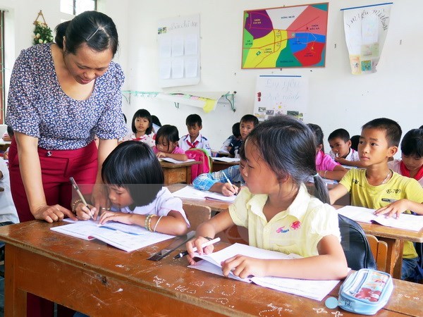 Ministry urges schools not to collect 'extra fees', Vietnam education, Vietnam higher education, Vietnam vocational training, Vietnam students, Vietnam children, Vietnam education reform, vietnamnet bridge, english news, Vietnam news, news Vietnam, vietna