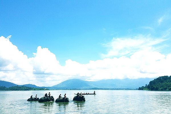 Lak Lake – the pride of Daklak, travel news, Vietnam guide, Vietnam airlines, Vietnam tour, tour Vietnam, Hanoi, ho chi minh city, Saigon, travelling to Vietnam, Vietnam travelling, Vietnam travel, vn news