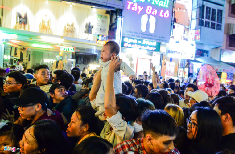 Youths celebrate Halloween in HCM City, social news, vietnamnet bridge, english news, Vietnam news, news Vietnam, vietnamnet news, Vietnam net news, Vietnam latest news, vn news, Vietnam breaking news