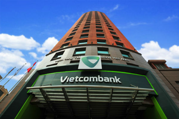 Vietcombank’s $15 million back-to-back divestments, HDBank offers 20 per cent to foreign investors this month, NPLs in property drop significantly, HN, HCMC asked to report apartment disputes