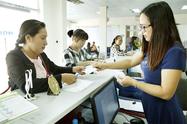 Social insurance reforms, increasing retirement age, short-term insurance benefits, Vietnam economy, Vietnamnet bridge, English news about Vietnam, Vietnam news, news about Vietnam, English news, Vietnamnet news, latest news on Vietnam, Vietnam