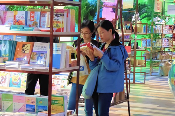 Discovering a new 3,000-square-meter bookstore in Saigon, entertainment events, entertainment news, entertainment activities, what’s on, Vietnam culture, Vietnam tradition, vn news, Vietnam beauty, news Vietnam, Vietnam news, Vietnam net news, vietnamnet