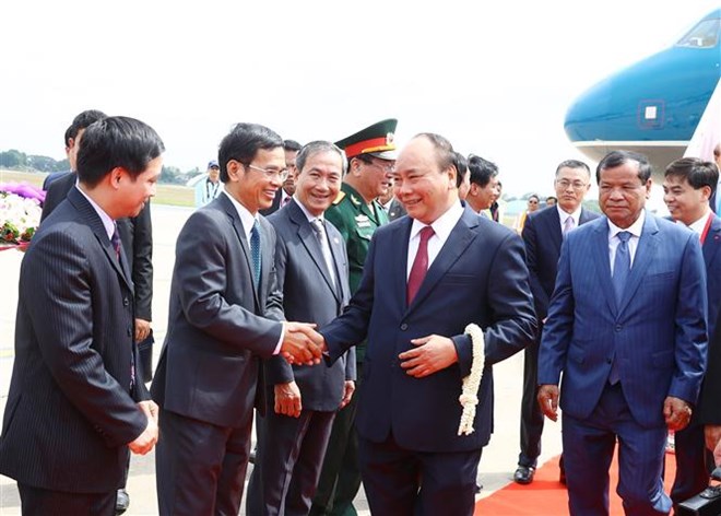PM Nguyen Xuan Phuc arrives in Cambodia for Mekong-Lancang summit, Government news, Vietnam breaking news, politic news, vietnamnet bridge, english news, Vietnam news, news Vietnam, vietnamnet news, Vietnam net news, Vietnam latest news, vn news