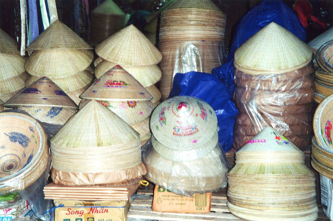 A visit to Dong Ba Market in Hue, travel news, Vietnam guide, Vietnam airlines, Vietnam tour, tour Vietnam, Hanoi, ho chi minh city, Saigon, travelling to Vietnam, Vietnam travelling, Vietnam travel, vn news