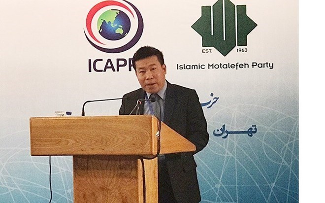 , Vietnamese, Lao government offices boost ties, PM’s gifts granted to needy Vietnamese, Cambodian families, Vietnam active at conference of Asian Political Parties in Iran, Lao officials honoured for contributions to bilateral ties