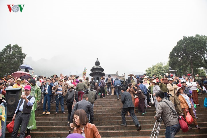 Huong Pagoda Festival opens, entertainment events, entertainment news, entertainment activities, what’s on, Vietnam culture, Vietnam tradition, vn news, Vietnam beauty, news Vietnam, Vietnam news, Vietnam net news, vietnamnet news, vietnamnet bridge