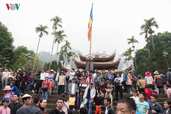 Huong Pagoda Festival opens, entertainment events, entertainment news, entertainment activities, what’s on, Vietnam culture, Vietnam tradition, vn news, Vietnam beauty, news Vietnam, Vietnam news, Vietnam net news, vietnamnet news, vietnamnet bridge