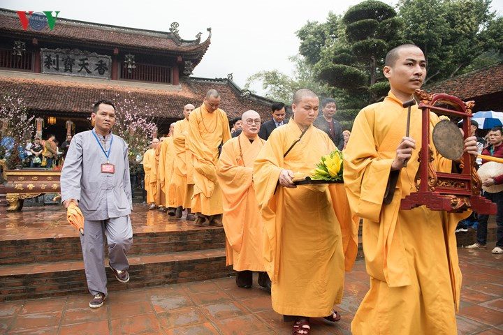 Huong Pagoda Festival opens, entertainment events, entertainment news, entertainment activities, what’s on, Vietnam culture, Vietnam tradition, vn news, Vietnam beauty, news Vietnam, Vietnam news, Vietnam net news, vietnamnet news, vietnamnet bridge