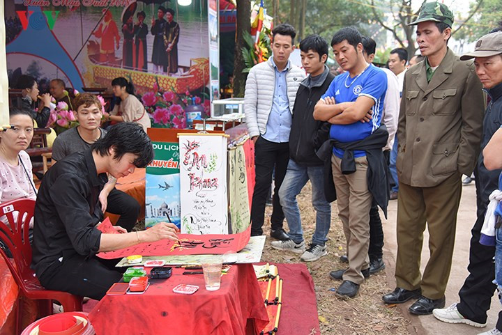 Thousands attend Lim festival in Bac Ninh, entertainment events, entertainment news, entertainment activities, what’s on, Vietnam culture, Vietnam tradition, vn news, Vietnam beauty, news Vietnam, Vietnam news, Vietnam net news, vietnamnet news, vietnamne