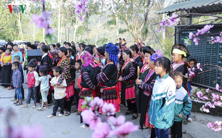 Mong ethnic women’s crochet competition, entertainment events, entertainment news, entertainment activities, what’s on, Vietnam culture, Vietnam tradition, vn news, Vietnam beauty, news Vietnam, Vietnam news, Vietnam net news, vietnamnet news, vietnamnet