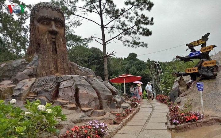 Clay tunnel – Da Lat’s model village, travel news, Vietnam guide, Vietnam airlines, Vietnam tour, tour Vietnam, Hanoi, ho chi minh city, Saigon, travelling to Vietnam, Vietnam travelling, Vietnam travel, vn news