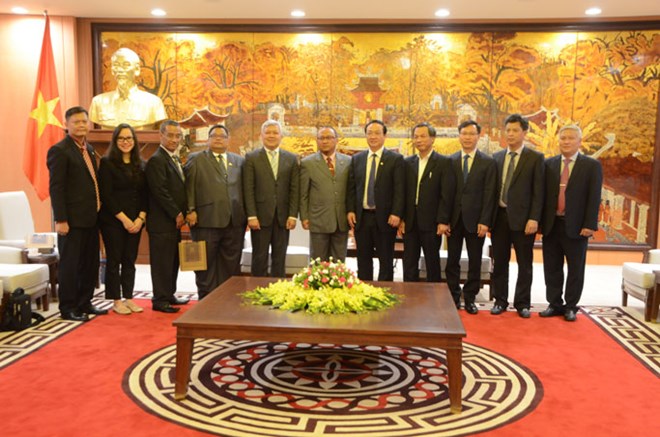 Vietnam, Laos exchange experience in political system operation, Asian audit institutions target sustainable development, Hanoi, Jakarta seek to expand cooperation in urban planning, Vietnam, Hungary augment ties in judicial manpower training