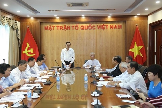 National blood centre set up to ensure supplies for patients, Chợ Rẫy Hospital adopts advanced radiotherapy system, Government reclaims bonds used for Đèo Cả tunnel project, Urban design project on Belt Road No 3 publicised
