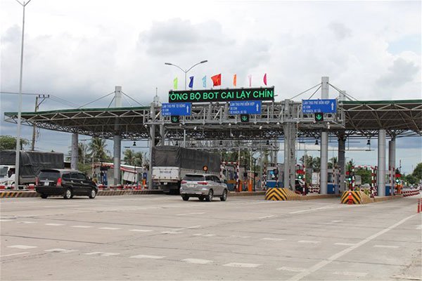 Transport ministry suggests solutions to Cai Lay Tollgate impasse, Garment exports to US surge in first quarter of 2018, Nawaplastic acquires majority interest in Binh Minh Plastics, HCM City calls on FDI firms to support local sustainable development