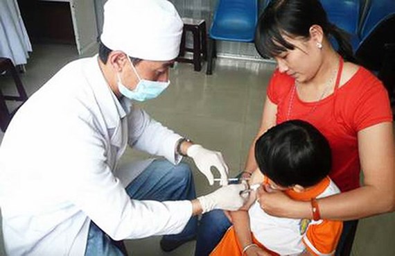 Working group to monitor treatment of oil-contaminated wells, Activities held to foster effective cooperation between Vietnam - Italy, Documentary on Vietnamese war to be screen, Ministry of Health warns about high risk of new measles outbreak