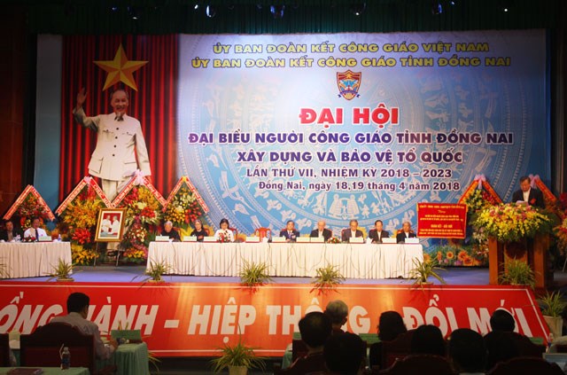 Quang Nam, Laos’ Sekong province to deal with illegal migration, Quang Tri: Memorial service held for remains of soldiers, Bac Ninh holds job fair for workers returning from RoK, France-Vietnam job festival to be held in Hanoi, HCM City