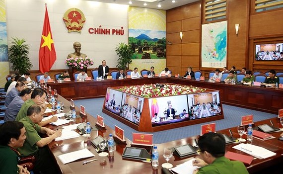 More than 10,000 rural workers receive agricultural training, Khanh Hoa province braces for natural disasters, Seminar introduces sustainable energy solutions for community, High-rise residential buildings may not be allowed in urban centers