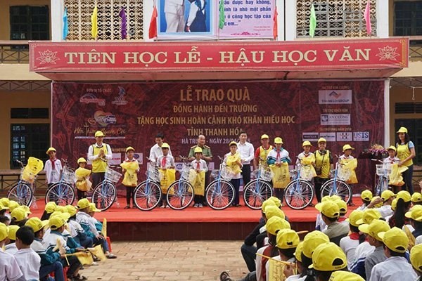 Trial held for former Dai Tin Bank leaders, Asian innovators collaborate to boost social projects, Japan helps improve flight control at Phu Quoc intâ€™l airport, Trees planted at national trig point in Ca Mau