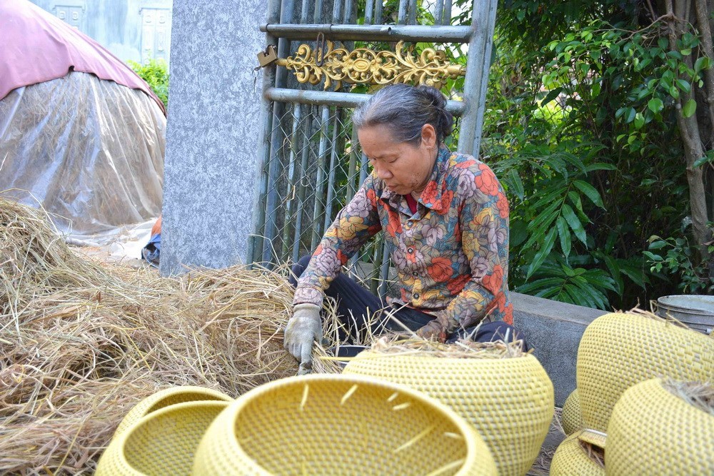 Hundred year-old teapot basket making village in Nam Dinh, social news, vietnamnet bridge, english news, Vietnam news, news Vietnam, vietnamnet news, Vietnam net news, Vietnam latest news, vn news, Vietnam breaking news