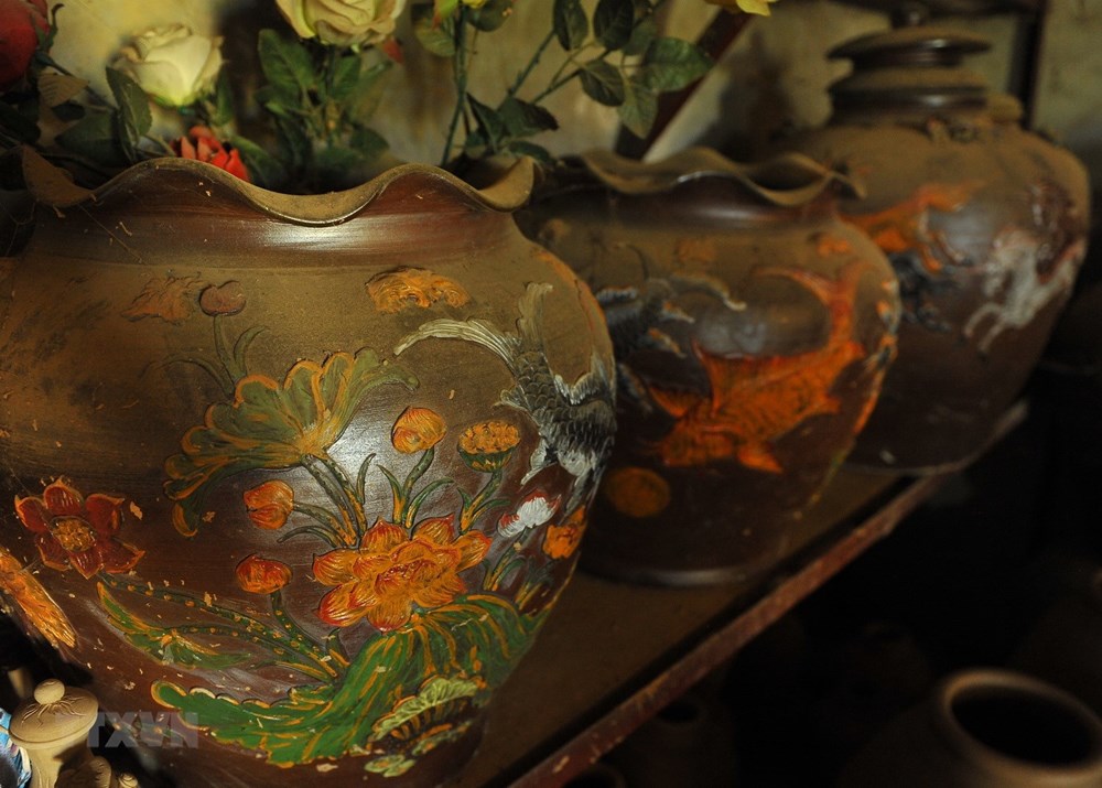 Exploring Gia Thuy pottery village , travel news, Vietnam guide, Vietnam airlines, Vietnam tour, tour Vietnam, Hanoi, ho chi minh city, Saigon, travelling to Vietnam, Vietnam travelling, Vietnam travel, vn news