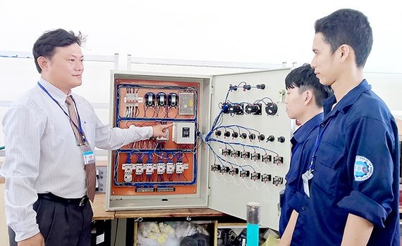 Schools to provide vocational training consultation as per gov’t project, Schools to provide vocational training consultation as per gov’t project