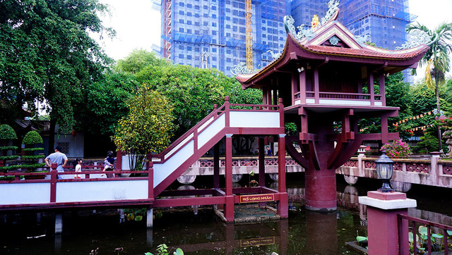 A visit to the Southern One Pillar Pagoda, travel news, Vietnam guide, Vietnam airlines, Vietnam tour, tour Vietnam, Hanoi, ho chi minh city, Saigon, travelling to Vietnam, Vietnam travelling, Vietnam travel, vn news