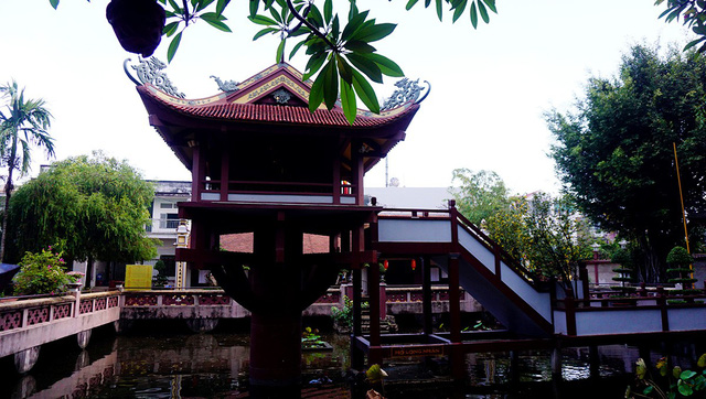 A visit to the Southern One Pillar Pagoda, travel news, Vietnam guide, Vietnam airlines, Vietnam tour, tour Vietnam, Hanoi, ho chi minh city, Saigon, travelling to Vietnam, Vietnam travelling, Vietnam travel, vn news