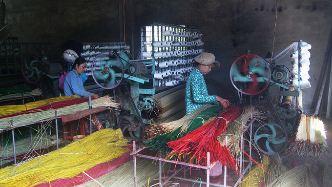 Discover Phu Yen's sedge mat craft village, travel news, Vietnam guide, Vietnam airlines, Vietnam tour, tour Vietnam, Hanoi, ho chi minh city, Saigon, travelling to Vietnam, Vietnam travelling, Vietnam travel, vn news