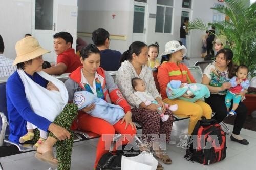 Hospitals urged to ensure quality after fees drop, social news, vietnamnet bridge, english news, Vietnam news, news Vietnam, vietnamnet news, Vietnam net news, Vietnam latest news, vn news, Vietnam breaking news