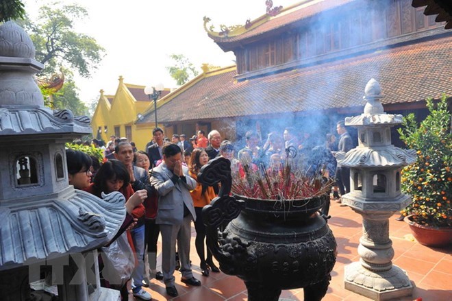 Tran Quoc pagoda - Hanoi tourist attraction, travel news, Vietnam guide, Vietnam airlines, Vietnam tour, tour Vietnam, Hanoi, ho chi minh city, Saigon, travelling to Vietnam, Vietnam travelling, Vietnam travel, vn news