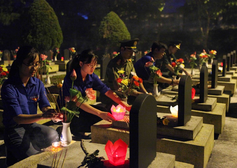 Nationwide tribute paid to fallen soldiers on martyrs' day, social news, vietnamnet bridge, english news, Vietnam news, news Vietnam, vietnamnet news, Vietnam net news, Vietnam latest news, vn news, Vietnam breaking news