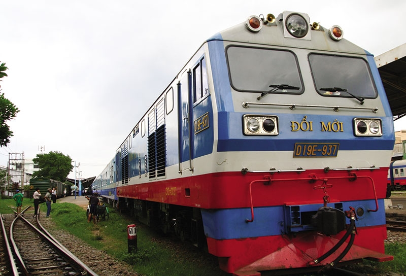 Vietnam’s Railway Sector Set To Pick Up PPP Steam