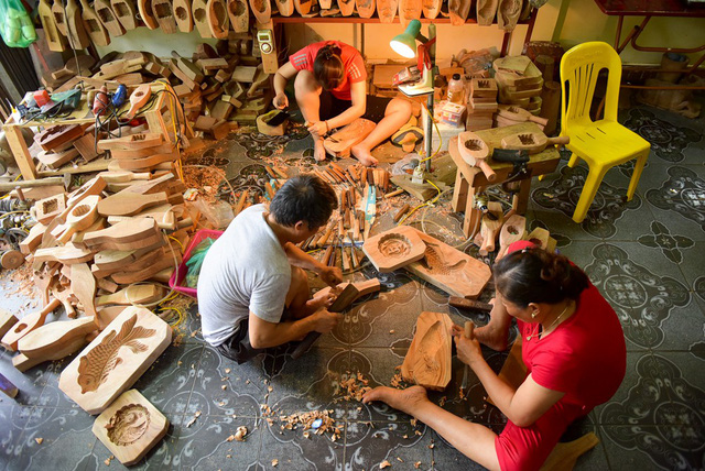 Hanoi family pursues mooncake mould making for decades, entertainment events, entertainment news, entertainment activities, what’s on, Vietnam culture, Vietnam tradition, vn news, Vietnam beauty, news Vietnam, Vietnam news, Vietnam net news, vietnamnet ne