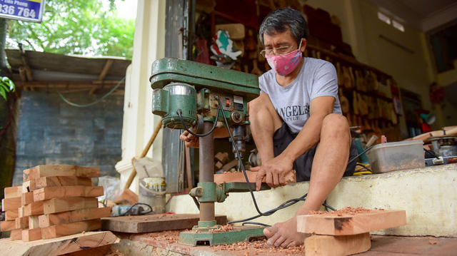 Hanoi family pursues mooncake mould making for decades, entertainment events, entertainment news, entertainment activities, what’s on, Vietnam culture, Vietnam tradition, vn news, Vietnam beauty, news Vietnam, Vietnam news, Vietnam net news, vietnamnet ne