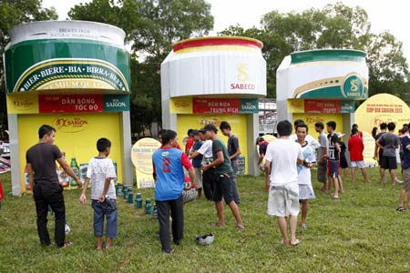 Cúp Bia Saigon 2013, vòng đấu loại, bữa tiệc bóng đá, thể thao vua, bóng đá phong trào