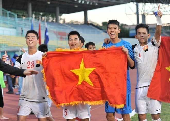 V.League, VPF, Lê Hùng Dũng, Nguyễn Trọng Hỷ, bầu Đức, U19 Việt Nam
